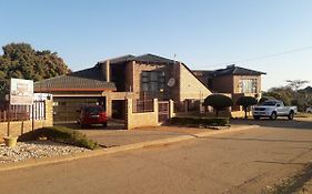 Vakhusi Guesthouse